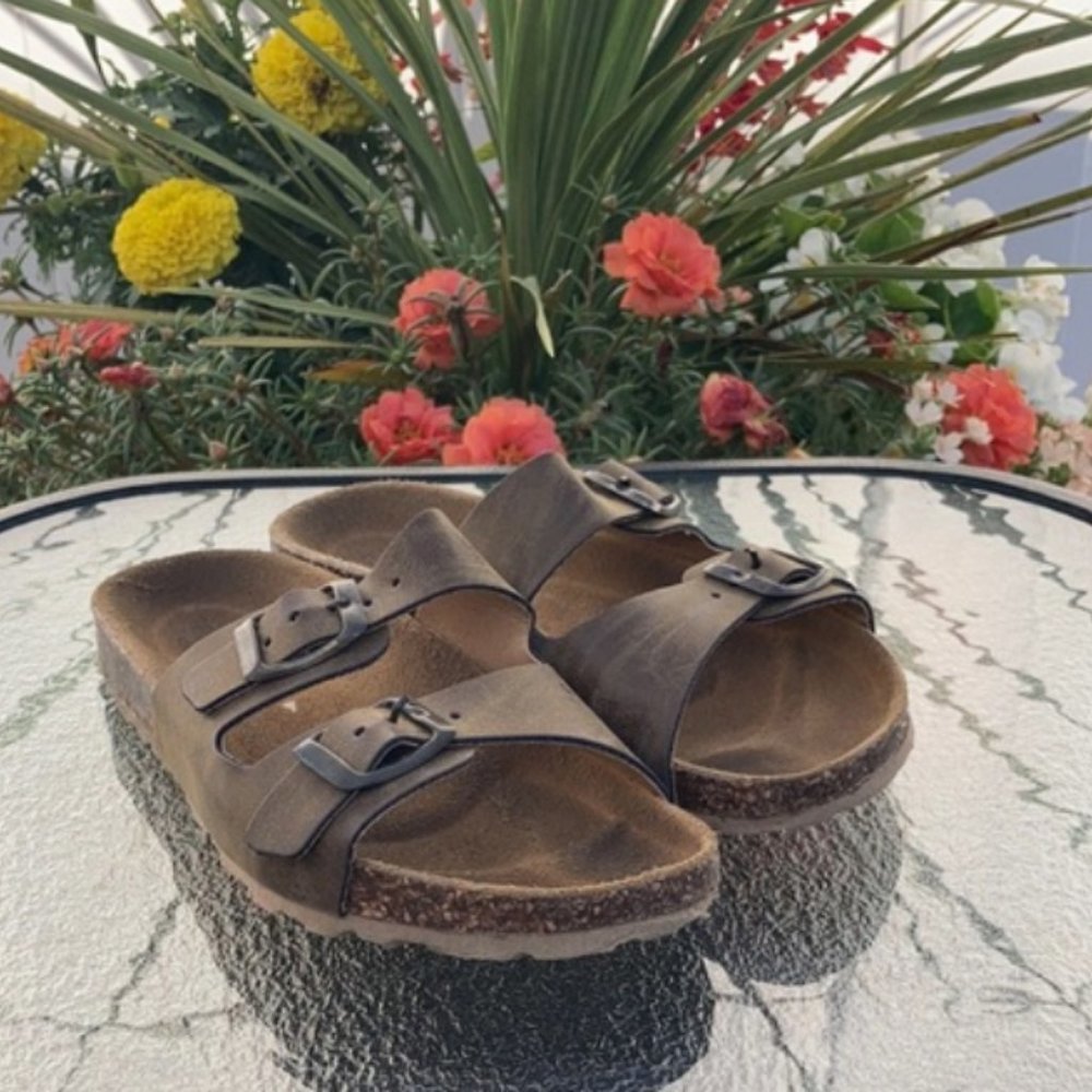 Giulia Palai Double Buckle Leather Footbed sandals